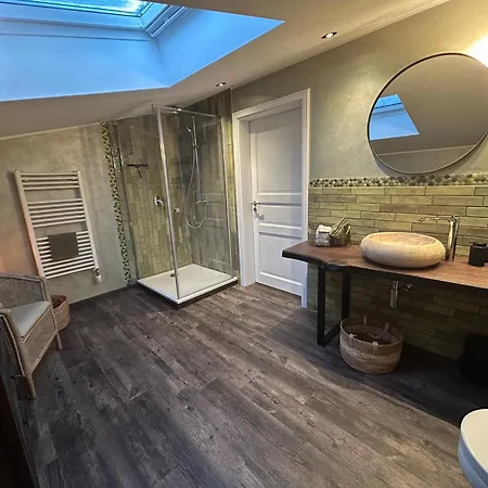 Werkstatt Zh10 Apartmán *